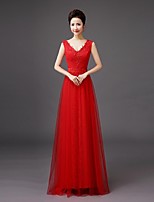 Floor-length Lace Bridesmaid Dress-Ruby Sheath/Column V-neck