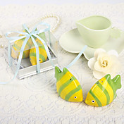 Beau jaune en forme de poisson en céramique Salt & Pepper Shakers