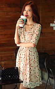 Wrap pois plissée Midi manches robe de la femme avec la ceinture