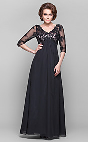 Une ligne de v-cou manches 3/4 longueur dentelle et mousseline de soie-parole longueur mère de la robe de mariée