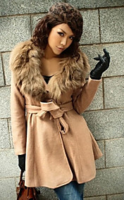 Laine à capuche manteau occasionnel des femmes