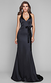 gaine / colonne halter balayage / pinceau train étirement robe de soirée en satin (636 355)