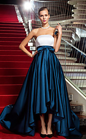 Robe du Soir Asymétrique en Satin, Coupe Princessse (Inspiration : Marion Cotillard)