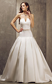 une ligne de balayage bretelles / pinceau train robe de mariée en satin (699600)