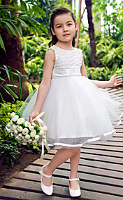 Nice Sleeveless Tulle And Satin Wedding/Evening Flower Girl Dress