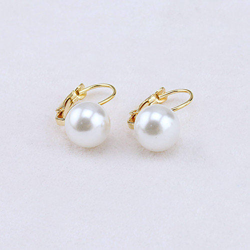 Women's Crystal Stud Earrings European Fashion 18K Gold Plated Pearl Imitation Pearl Earrings Jewelry Gold / Silver For / Imitation Diamond / Rhinestone / Austria Crystal
Women's Crystal Stud Earrings European Fashion 18K Gold Plated Pearl Imitation Pearl Earrings Jewelry Gold / Silver For / Imitation Diamond / Rhinestone / Austria Crystal
