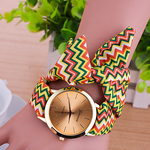 Women's Ladies Bracelet Watch Quartz Multi-Colored Casual Watch Analog Charm Fashion - Fuchsia Coffee Green One Year Battery Life / Tianqiu 377
Women's Ladies Bracelet Watch Quartz Multi-Colored Casual Watch Analog Charm Fashion - Fuchsia Coffee Green One Year Battery Life / Tianqiu 377
