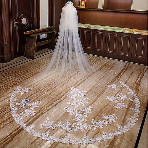 Two-tier Floral Wedding Veil Cathedral Veils with Appliques Lace / Tulle / Mantilla
Two-tier Floral Wedding Veil Cathedral Veils with Appliques Lace / Tulle / Mantilla