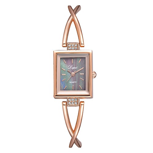 Women's Wrist Watch Gold Watch Square Watch Quartz Silver / Rose Gold New Design Casual Watch Imitation Diamond Analog Casual Fashion - Silvery / White Rose Gold / White Black / Rose Gold One Year
Women's Wrist Watch Gold Watch Square Watch Quartz Silver / Rose Gold New Design Casual Watch Imitation Diamond Analog Casual Fashion - Silvery / White Rose Gold / White Black / Rose Gold One Year
