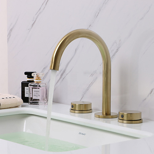 Bathroom Sink Faucet - Widespread Brushed Gold Widespread Two Handles Three HolesBath Taps
Bathroom Sink Faucet - Widespread Brushed Gold Widespread Two Handles Three HolesBath Taps