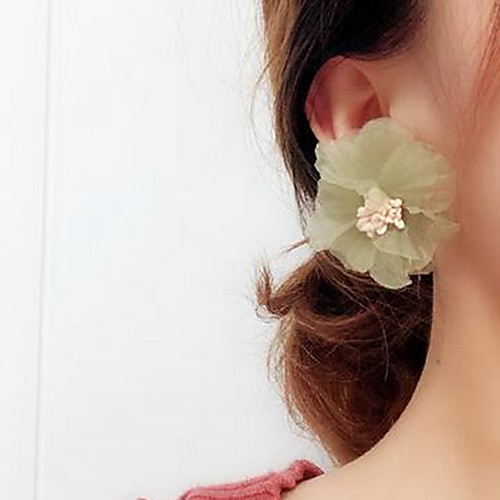 Women's Clip on Earring 3D Flower Stylish Earrings Jewelry Green For Daily 1 Pair
Women's Clip on Earring 3D Flower Stylish Earrings Jewelry Green For Daily 1 Pair