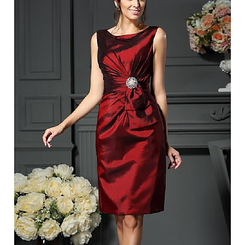 

Sheath / Column Jewel Neck Knee Length Taffeta Sleeveless Plus Size Mother of the Bride Dress with Crystals / Ruching 2020