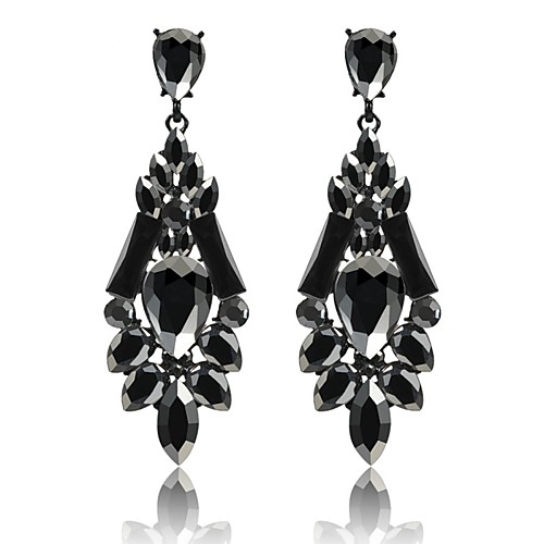 Women's Earrings Holiday Wedding Birthday Romantic Earrings Jewelry Black For Date Street Festival 1 Pair
Women's Earrings Holiday Wedding Birthday Romantic Earrings Jewelry Black For Date Street Festival 1 Pair