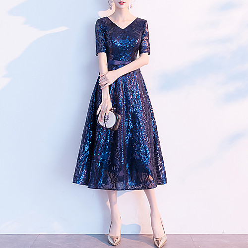 A-Line V Neck Tea Length Sequined Sparkle / Blue Party Wear / Cocktail Party Dress with Bow(s) / Sequin 2020
A-Line V Neck Tea Length Sequined Sparkle / Blue Party Wear / Cocktail Party Dress with Bow(s) / Sequin 2020