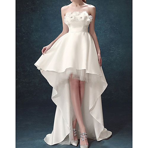 Sheath / Column Strapless Sweep / Brush Train Satin Bridesmaid Dress with Appliques
Sheath / Column Strapless Sweep / Brush Train Satin Bridesmaid Dress with Appliques