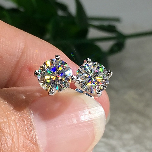 Women's Cubic Zirconia Stud Earrings Classic Mini Cute Earrings Jewelry Gold / Silver For Party Daily 1 Pair
Women's Cubic Zirconia Stud Earrings Classic Mini Cute Earrings Jewelry Gold / Silver For Party Daily 1 Pair
