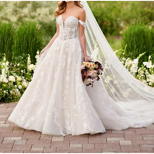 Ball Gown Off Shoulder Court Train Lace Short Sleeve Country Plus Size Wedding Dresses with Lace / Appliques 2020
Ball Gown Off Shoulder Court Train Lace Short Sleeve Country Plus Size Wedding Dresses with Lace / Appliques 2020
