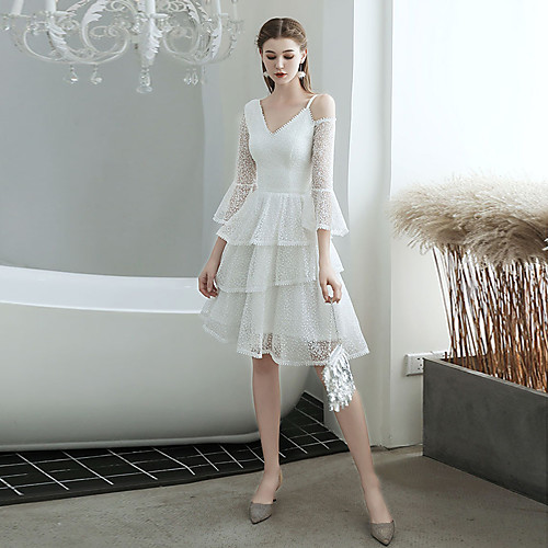 A-Line V Neck Knee Length Tulle Hot / White Homecoming / Cocktail Party Dress with Tier 2020
A-Line V Neck Knee Length Tulle Hot / White Homecoming / Cocktail Party Dress with Tier 2020