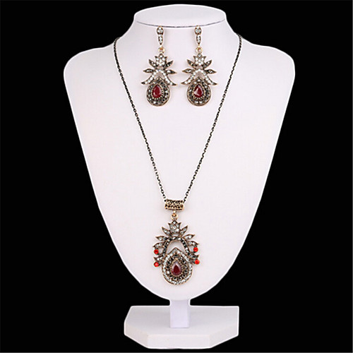 Women's Jewelry Set Classic Flower Stylish Earrings Jewelry Gold For Party Evening Gift 1 set
Women's Jewelry Set Classic Flower Stylish Earrings Jewelry Gold For Party Evening Gift 1 set