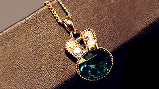 Eleganter Modeschmuck H