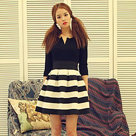 Women's Stripes Pleats Mini Skirt
