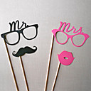 M. et Mme Photo Booth Props  4 pieces 