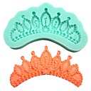 Couronne en forme Cuire fandant  L12cm  W7cm  H1cm