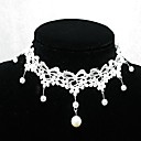 main douce collier traditionnel et classique lolita blanc perle