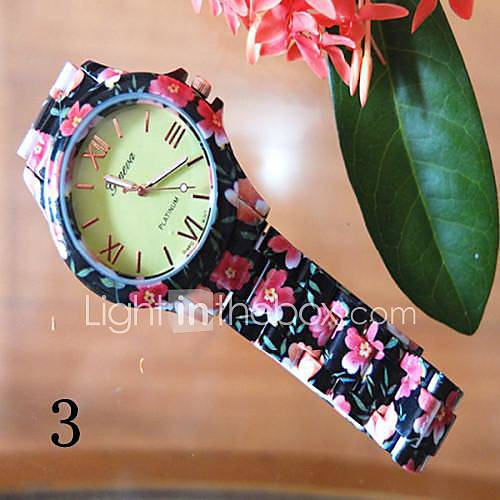 Women‘s Casual Style Plastic Band Quartz Analog Wrist Watch(Assorted