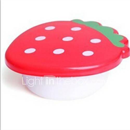 la boîte à lunch de forme de fraise des enfants, le plastique 14 × 13 × 5 cm (5,6 × 5,2 × 2,0 pouces) de couleur aléatoire
