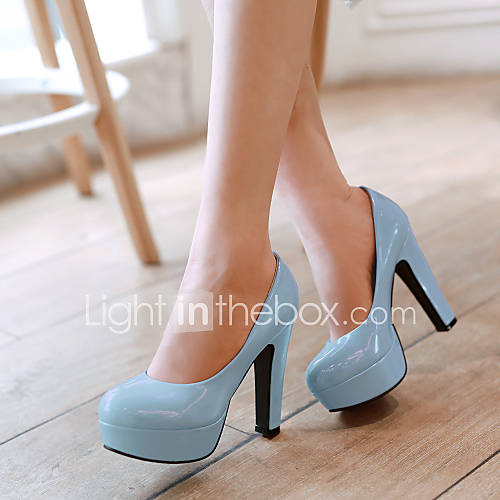 chunky heel round toe