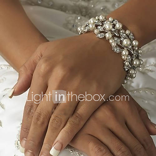 Image de Bracelet ChaÃ®ne / Grappe / Bracelet Rond Imitation de perle / Alliage Perle imitÃ©e / Strass Femme