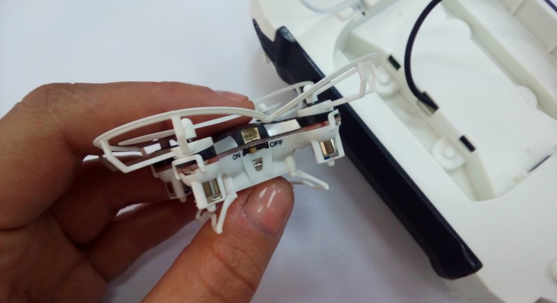 FQ777-124 Pocket Drone 4CH 6Axis 2.4G Gyro RC Quadcopter With