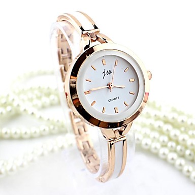 Women's Round Dial Alloy Fashion Quartz Bracelet Watch (Assorted Colors ...