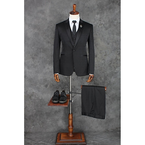 

Black Solid Colored Tailored Fit Polyester Suit - Peak Single Breasted One-button / Suits