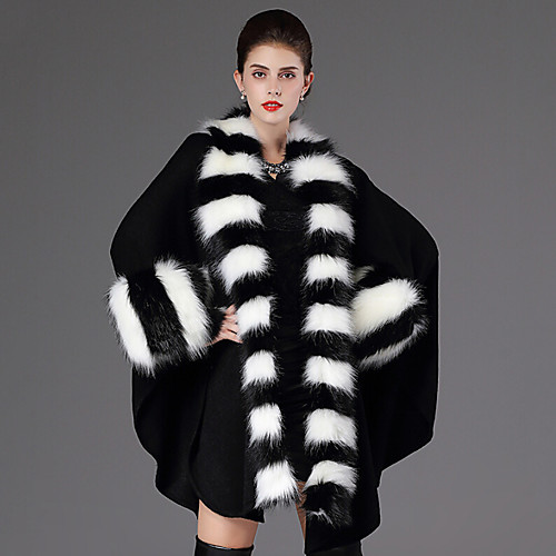 

Long Sleeve Faux Fur Casual Women's Wrap With Feathers / Fur Capes