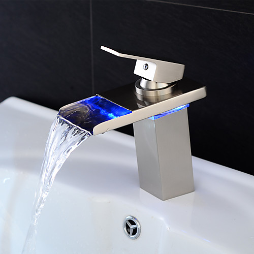 

Ванная раковина кран - Водопад / LED Матовый никель По центру Одной ручкой одно отверстиеBath Taps / Латунь