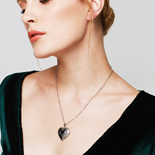 

Women's Pendant Necklace Floating Locket Heart Flower Love Ladies Vintage Party Work 18K Gold Plated Platinum Plated Alloy Gold Silver Necklace Jewelry For Special Occasion Birthday Gift