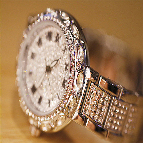 

Women's Simulated Diamond Watch Quartz Alloy Band Sparkle Silver Gold