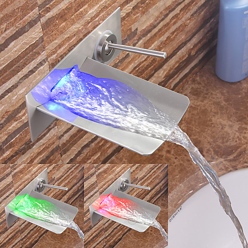 

Ванная раковина кран - Водопад / LED Матовый никель На стену Одной ручкой Два отверстияBath Taps