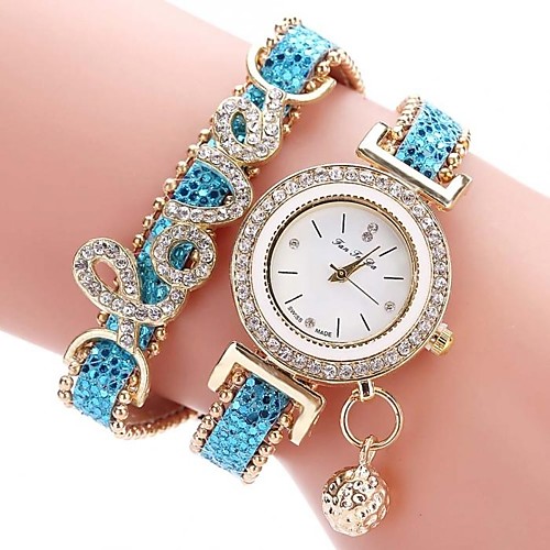 

Women's Bracelet Watch Diamond Watch Quartz Quilted PU Leather Black / White / Blue Water Resistant / Waterproof Chronograph Creative Analog Ladies Sparkle Casual Fashion - Light Blonde Red Blue