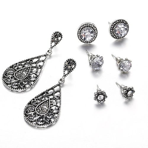 

Women's Stud Earrings Earrings Hollow Out Ladies Baroque Romantic Rhinestone Earrings Jewelry Silver For Daily Festival 4 Pairs