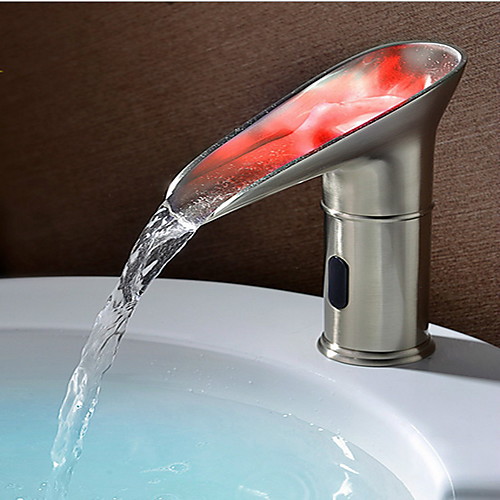 

Ванная раковина кран - Датчик / LED Хром Свободно стоящий Руки свободно одно отверстиеBath Taps
