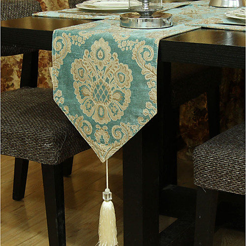 

Contemporary Nonwoven Square Table Runner Patterned Table Decorations