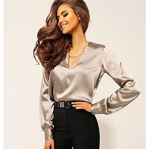 

Women's Shirt - Solid Colored V Neck Red