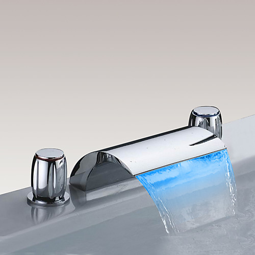 

Ванная раковина кран - Водопад / LED Хром Разбросанная Две ручки три отверстияBath Taps
