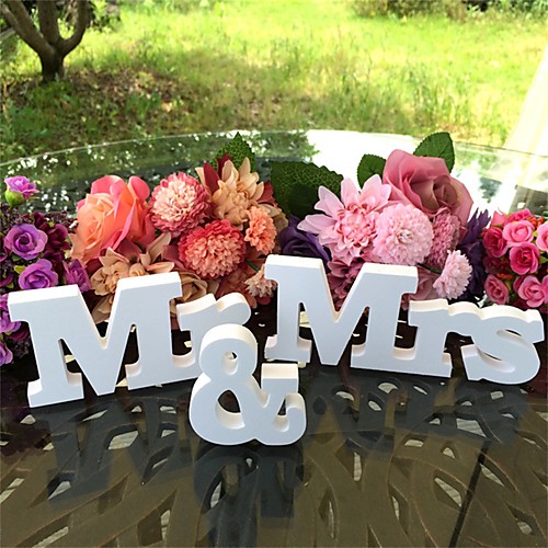 

White Mr and Mrs Letters Sign Wooden Standing Table Prop Wedding Decoration Supply