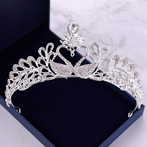 

Women's Hair Jewelry For Wedding Engagement Party Wedding Geometrical Crystal Alloy White 1 pc