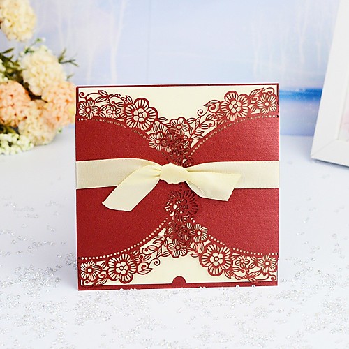 

Wrap & Pocket Wedding Invitations 30pcs - Invitation Cards / Thank You Cards / Response Cards Artistic Style / Modern Style / Floral Style Pearl Paper 6×6 (1515cm) Satin Bow / Sash / Ribbon