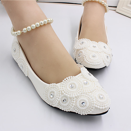 

Women's Wedding Shoes Flat Heel Closed Toe Pearl PU Sweet Spring & Fall White / Party & Evening